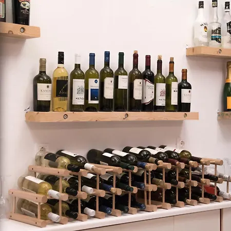 Eleonas Bohotel شقة فندقية