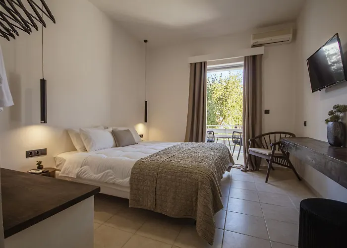 Bohotel Eleonas 4*