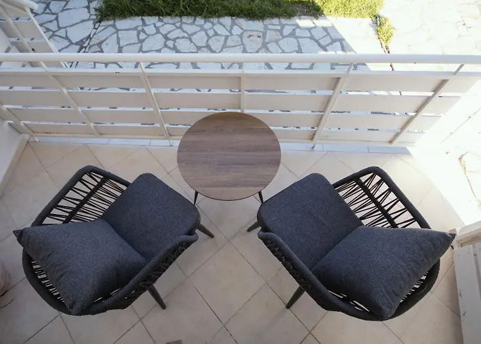 Bohotel Eleonas 4*
