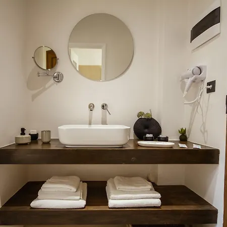 Bohotel Eleonas Kávos